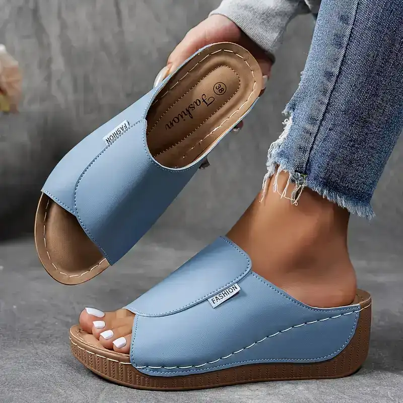 Betsy™ CloudStep Comfort Slides