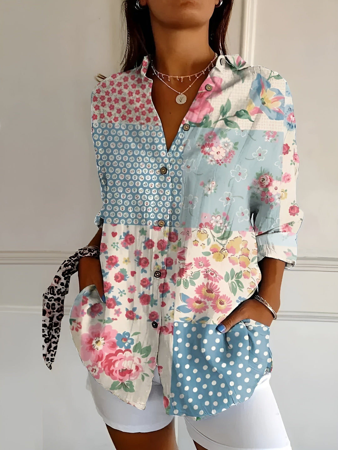 FAITH | FLORAL BUTTON-UP BLOUSE WITH FLATTERING TUMMY COVERAGE
