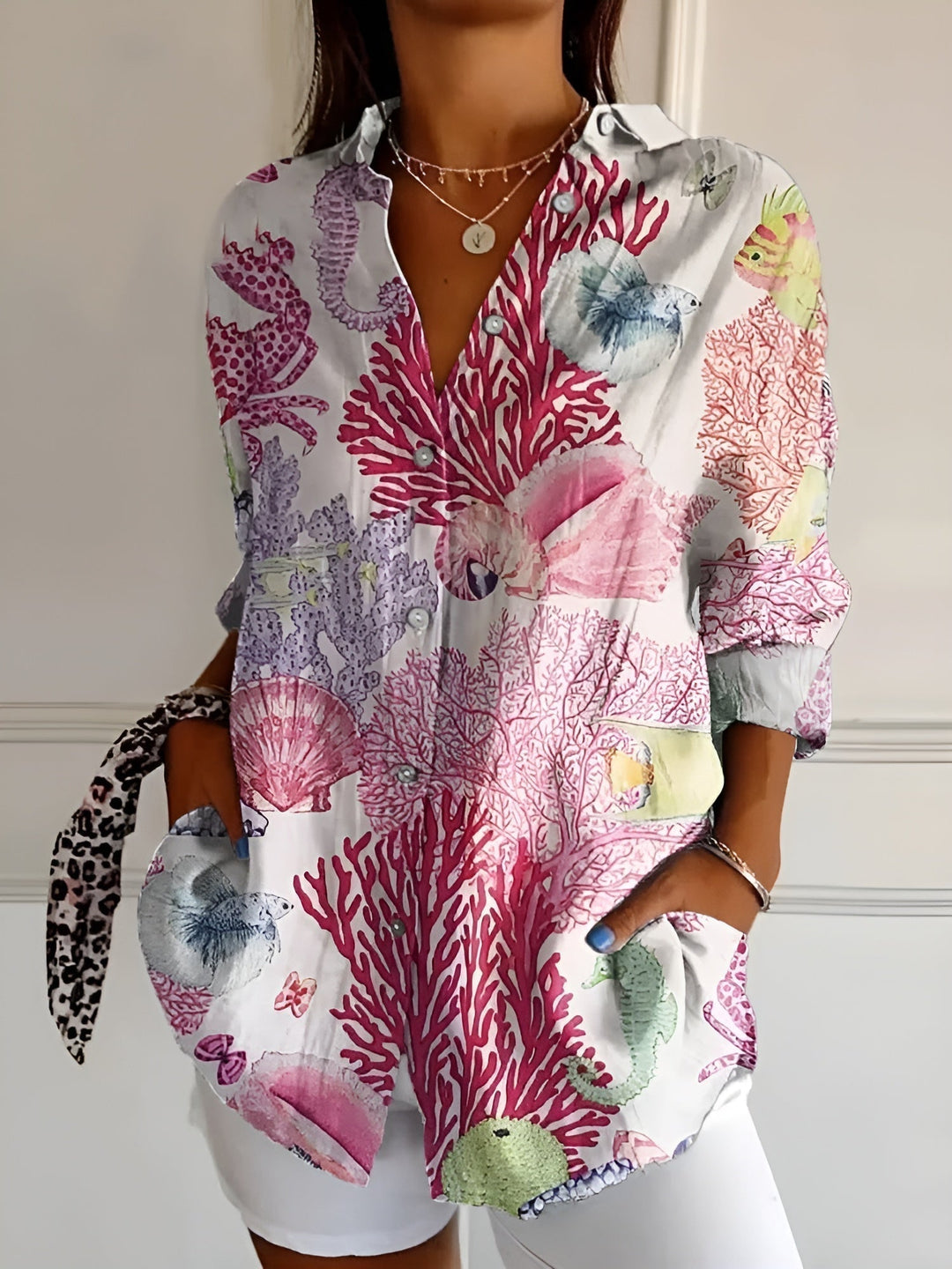FAITH | FLORAL BUTTON-UP BLOUSE WITH FLATTERING TUMMY COVERAGE