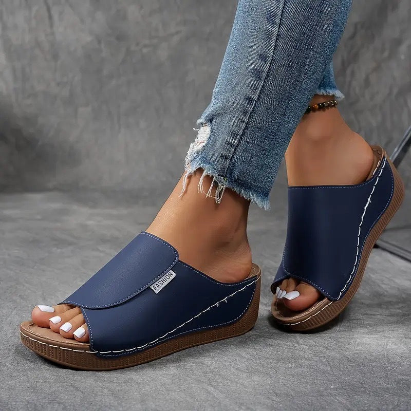 Betsy™ CloudStep Comfort Slides
