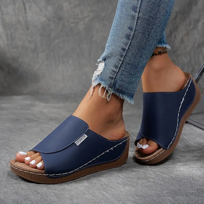 Betsy™ CloudStep Comfort Slides