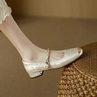 Fiola™ Vintage Pearl Flats