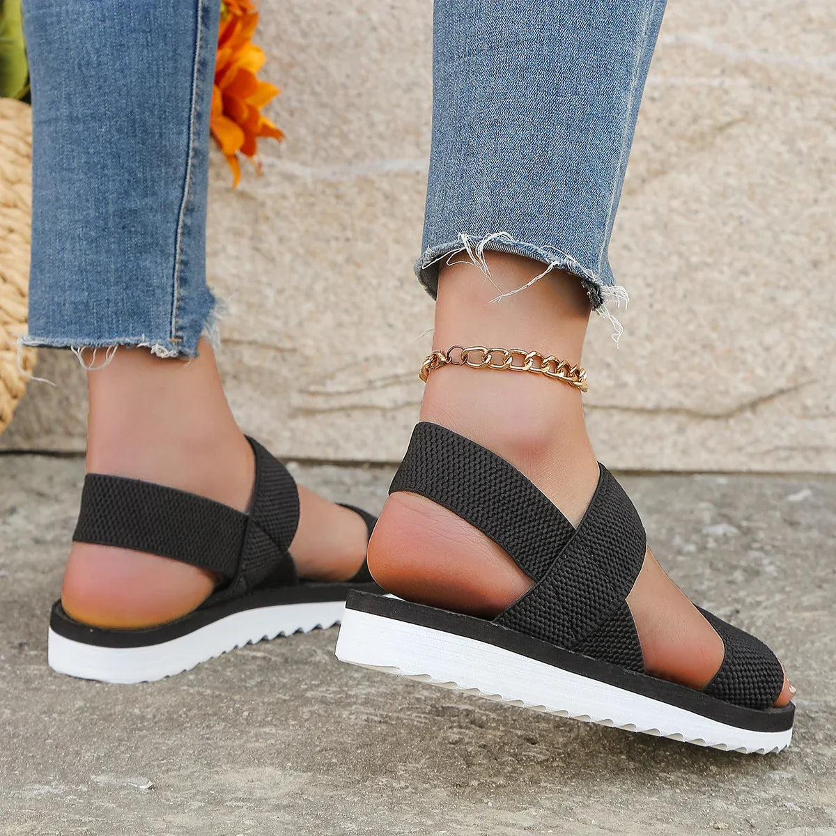 Maera™ DayComfort Walking Sandals